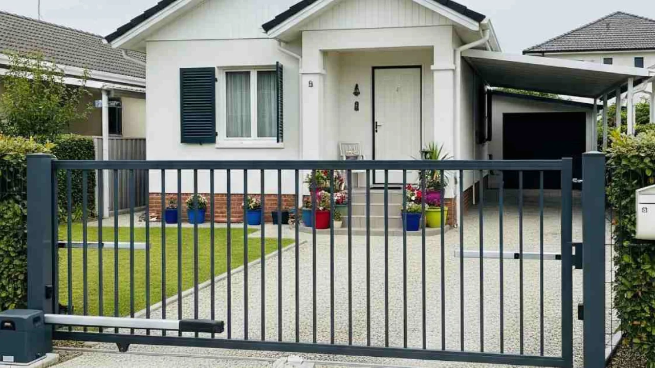 Gate Installation & Repair