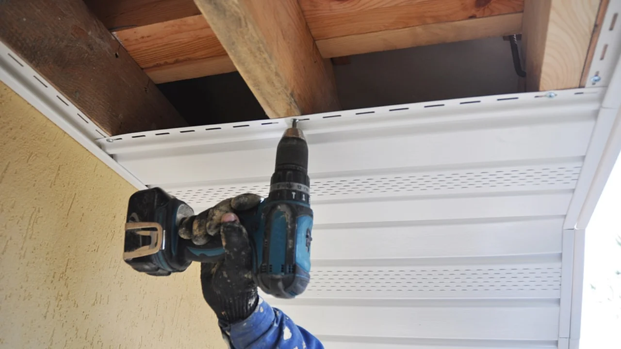 Soffit Installation & Replacement